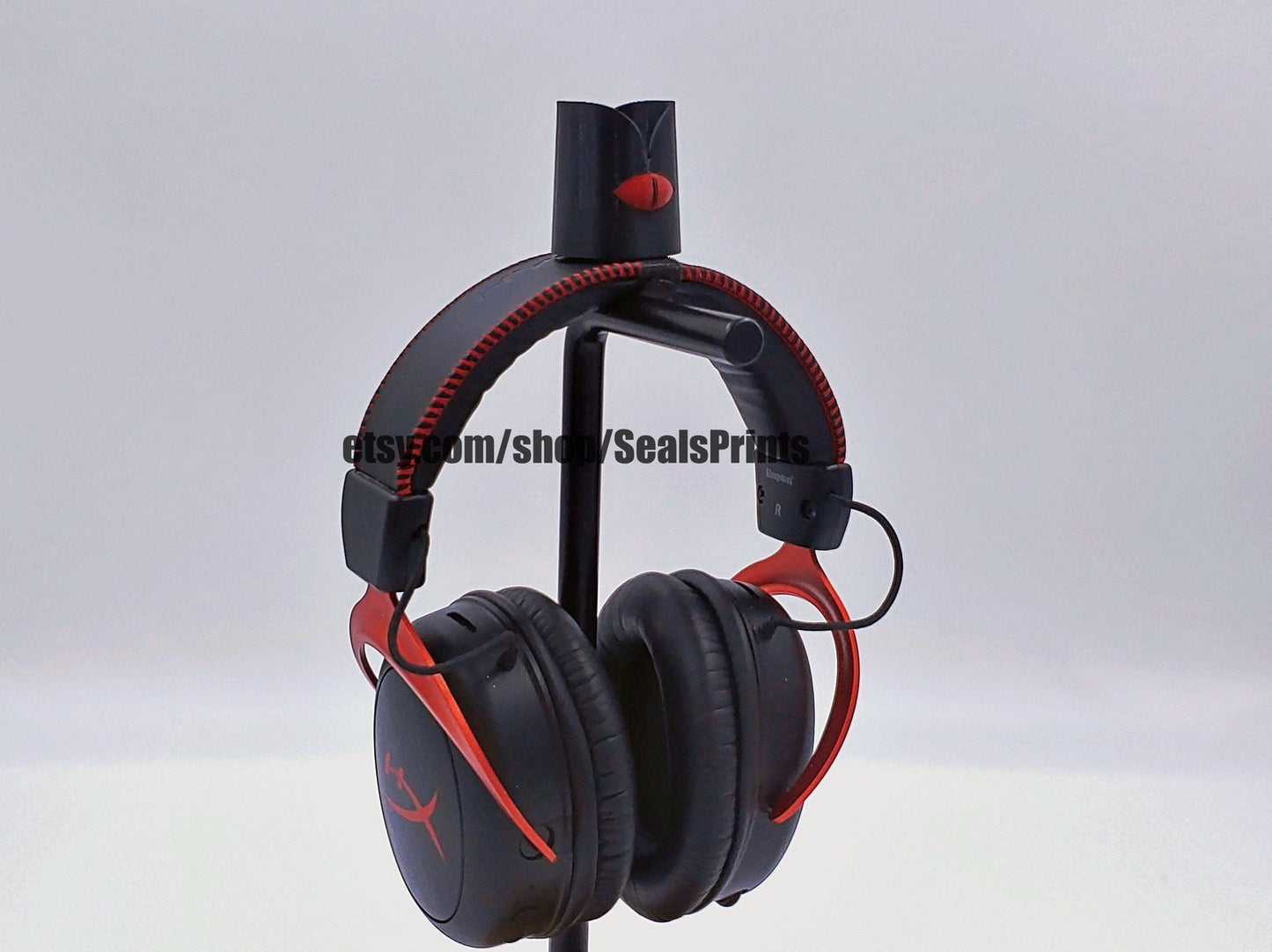 cult of the lamb crown headset attachment