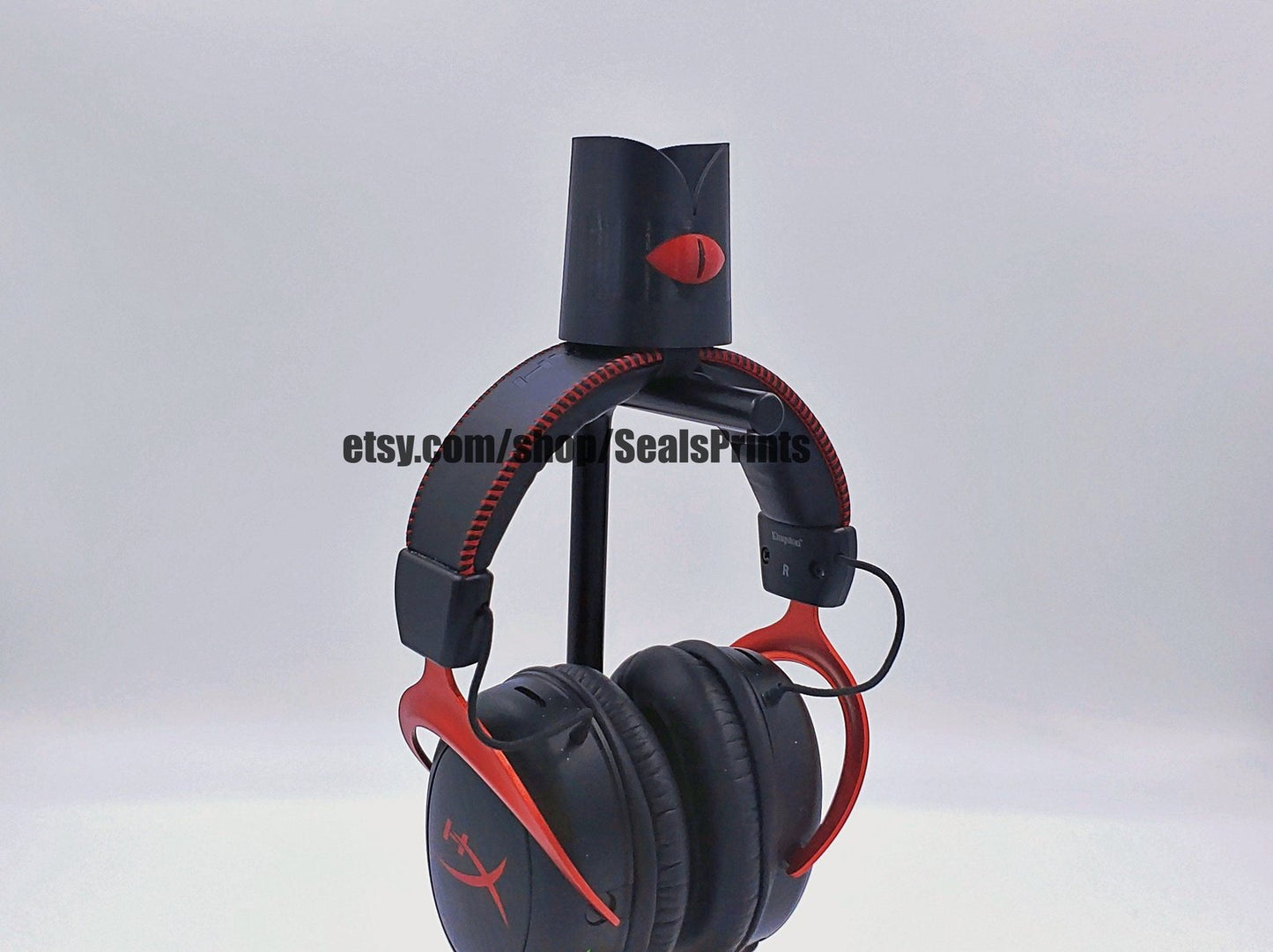 cult of the lamb crown headset attachment